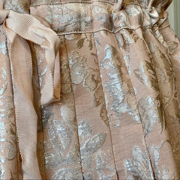 NWT BCBG MAX AZRIA Dana Paper Bag Waist Metallic Skirt—SZ. Small - Picture 3 of 16